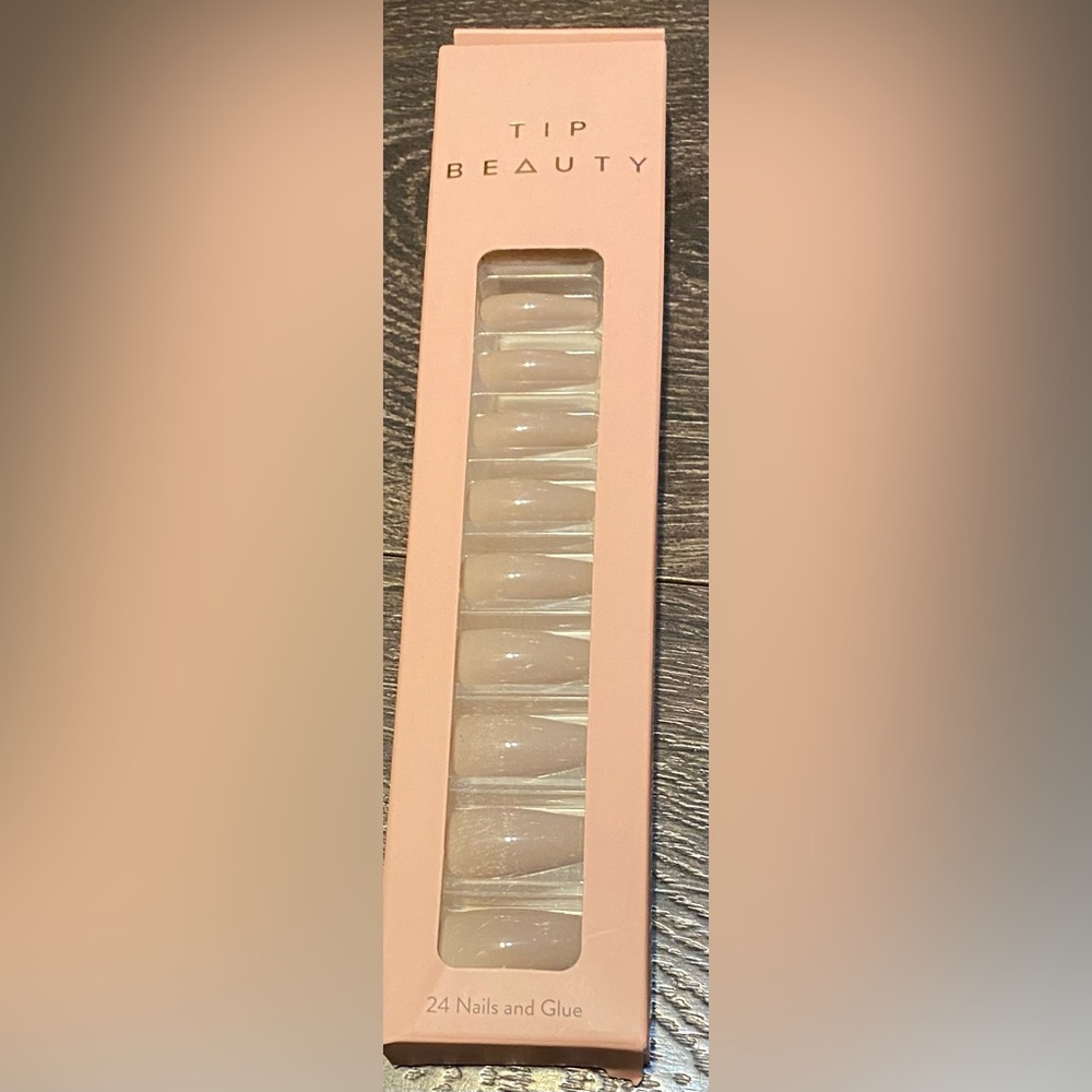 Tip Beauty Nails